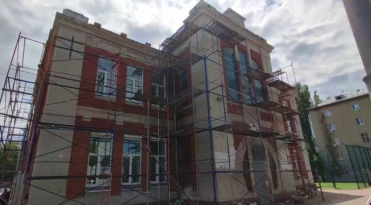 В Саратовской области стартовал капитальный ремонт трех школ
